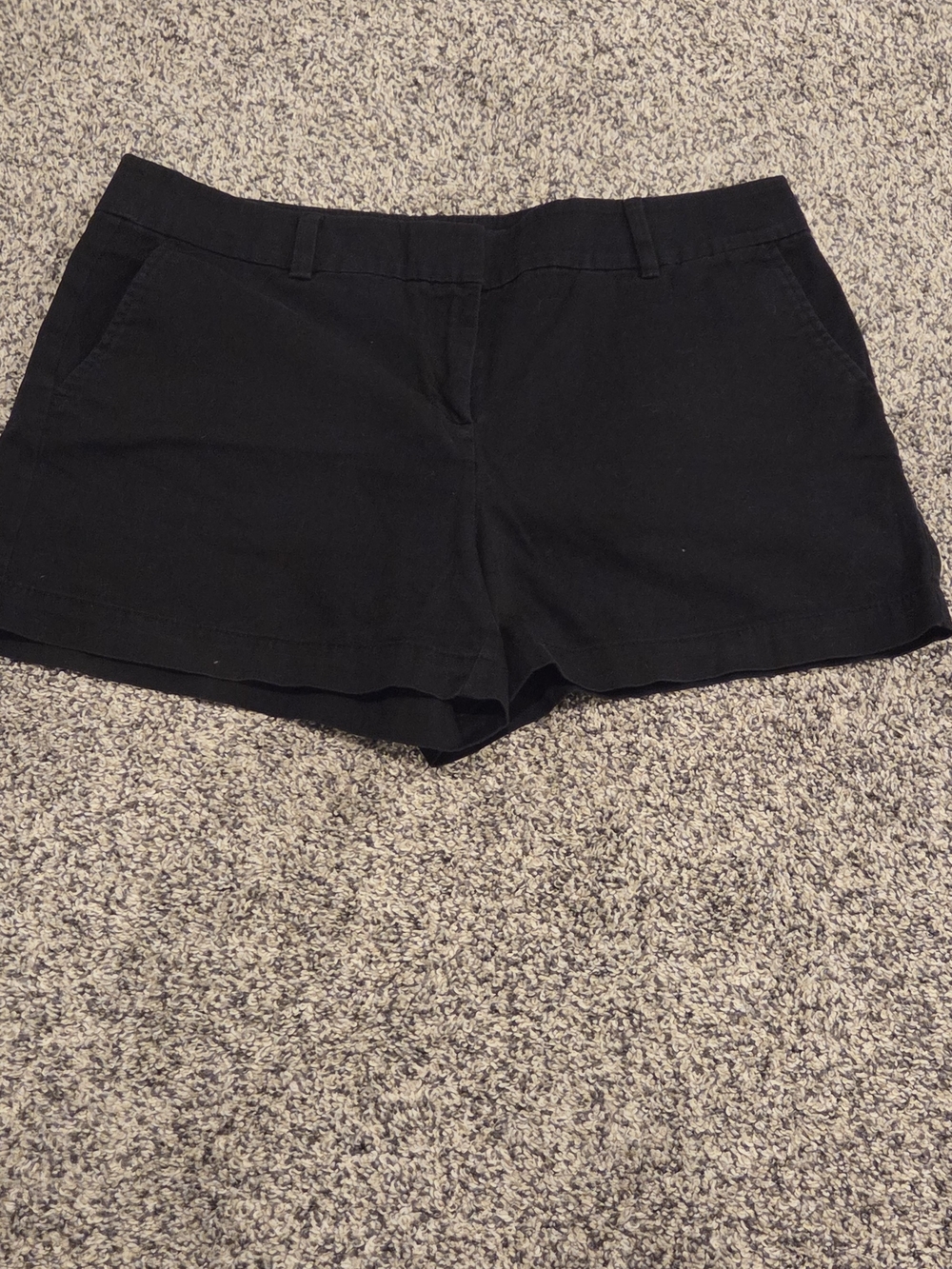 LOFT 4" Black Women's Shorts